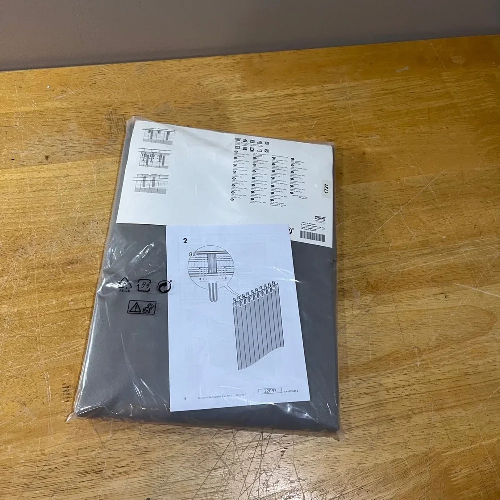 IKEA VIVAN Gray Curtains 2 Panels 57x98.5‎ Light Filtering Minimalist 302.975.61